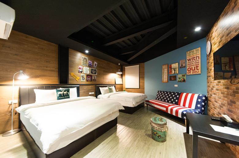 Ace Homestay Luodong Buitenkant foto