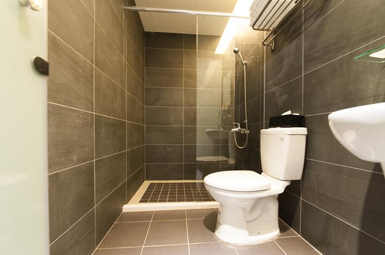 Ace Homestay Luodong Buitenkant foto