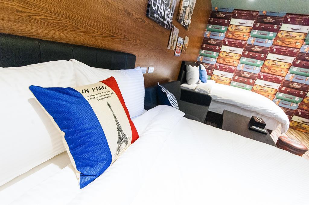 Ace Homestay Luodong Buitenkant foto