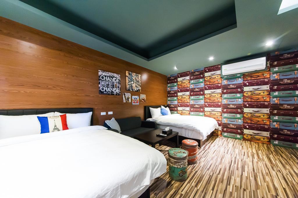 Ace Homestay Luodong Buitenkant foto
