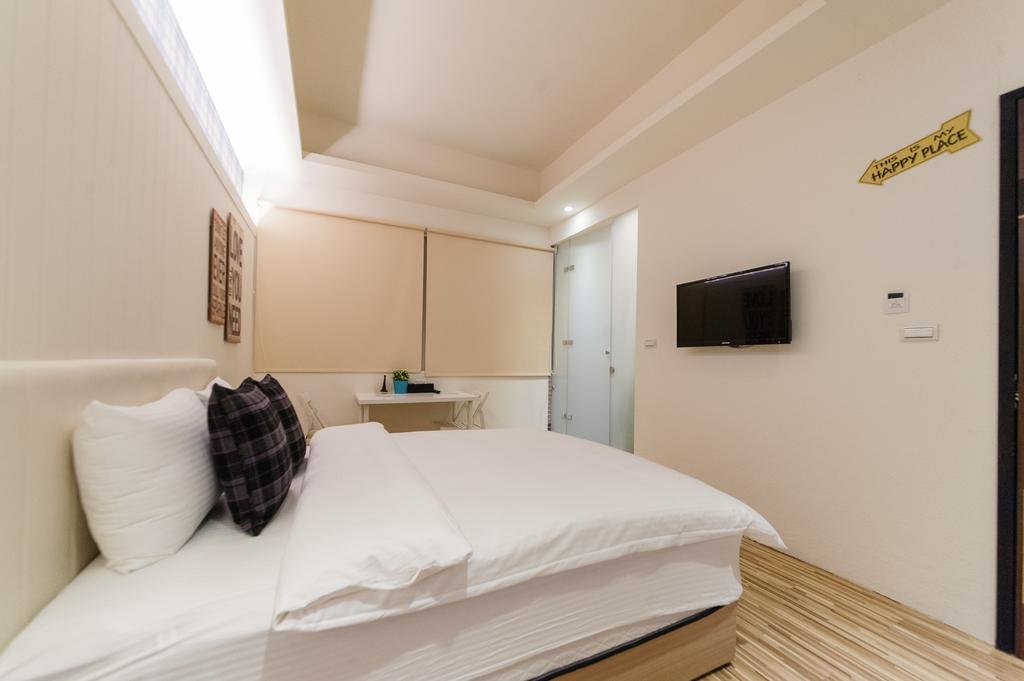 Ace Homestay Luodong Buitenkant foto